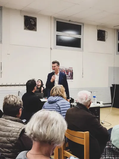 Réunion de proximité à Monthieu