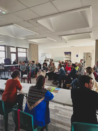 Table ronde sur l'éducation à Saint-Étienne