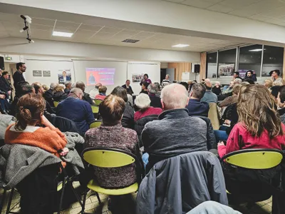 Réunion de quartier à La Métare